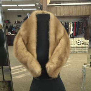 Vintage Puffy Autumn Haze Mink Fur Twist Stole